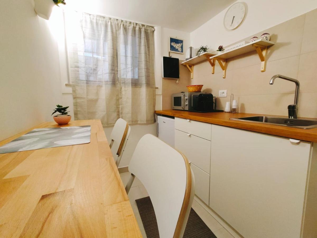 Midani Home Катания Экстерьер фото